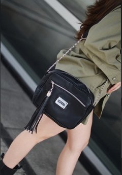 Cartera olivia