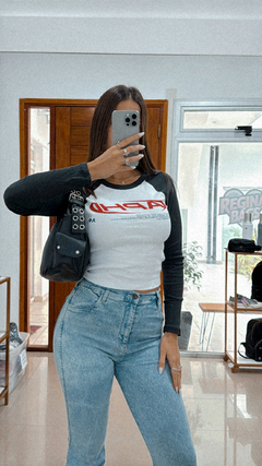 Remera Alpha en internet