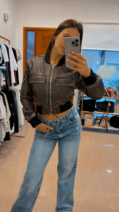 Campera Eunice gris (ecocuero) - comprar online