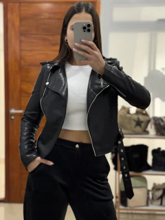Campera de ecocuero Mila (YD)