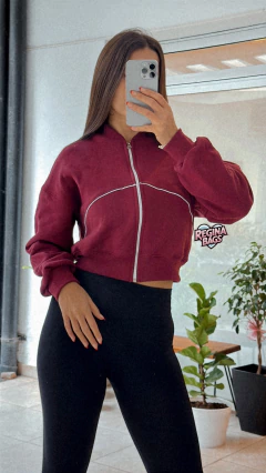Campera preta bordo