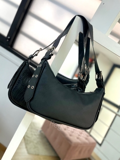 Cartera Dakota lisa