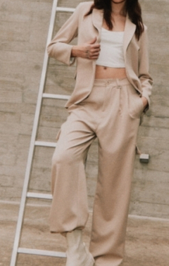 Pantalón Gia cargo beige