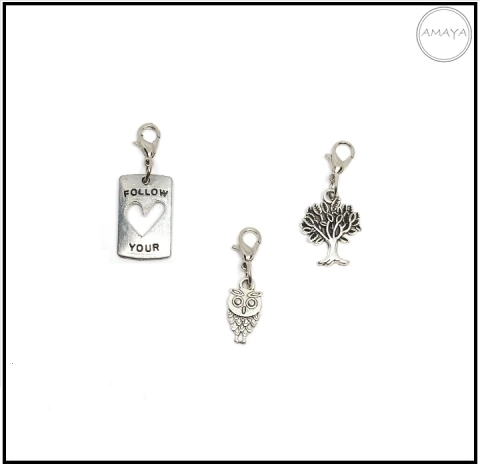 Pending Charms - formitas - comprar online