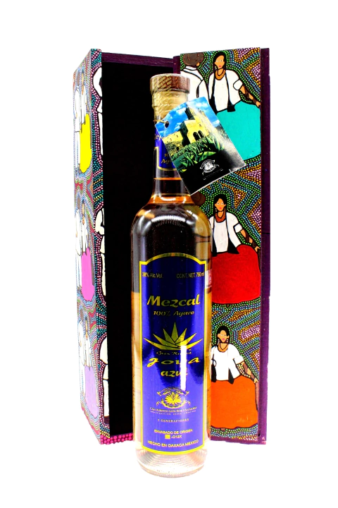 Danzantes: Caja de madera pintada a mano (Incluye botella de Mezcal)