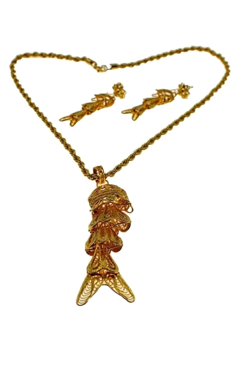 Aretes y Dije de Pez con Torzal