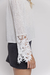Blusa blanca mangas caladas en internet