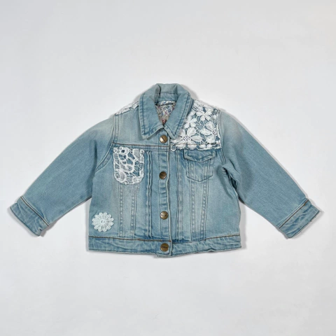 TALLE M (6/9 MESES) - CAMPERA JEAN CELESTE APLIQUE PUNTILLA - CHEEKY