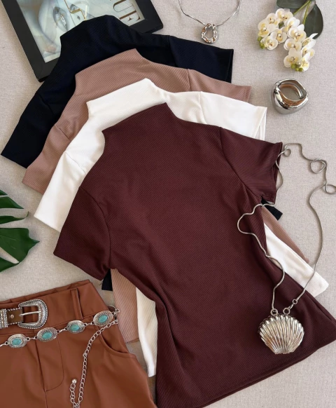 Cód 039 Blusa cacharrel - comprar online