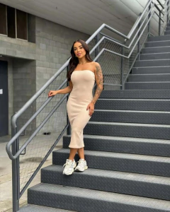 Cód 092 Vestido Midi Tomara que caia na internet