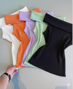 Cód 152 Blusa Ombro Cavada na internet