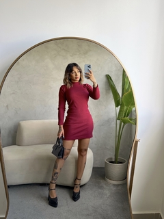 Cód 002 Vestido manga longa Gola alta