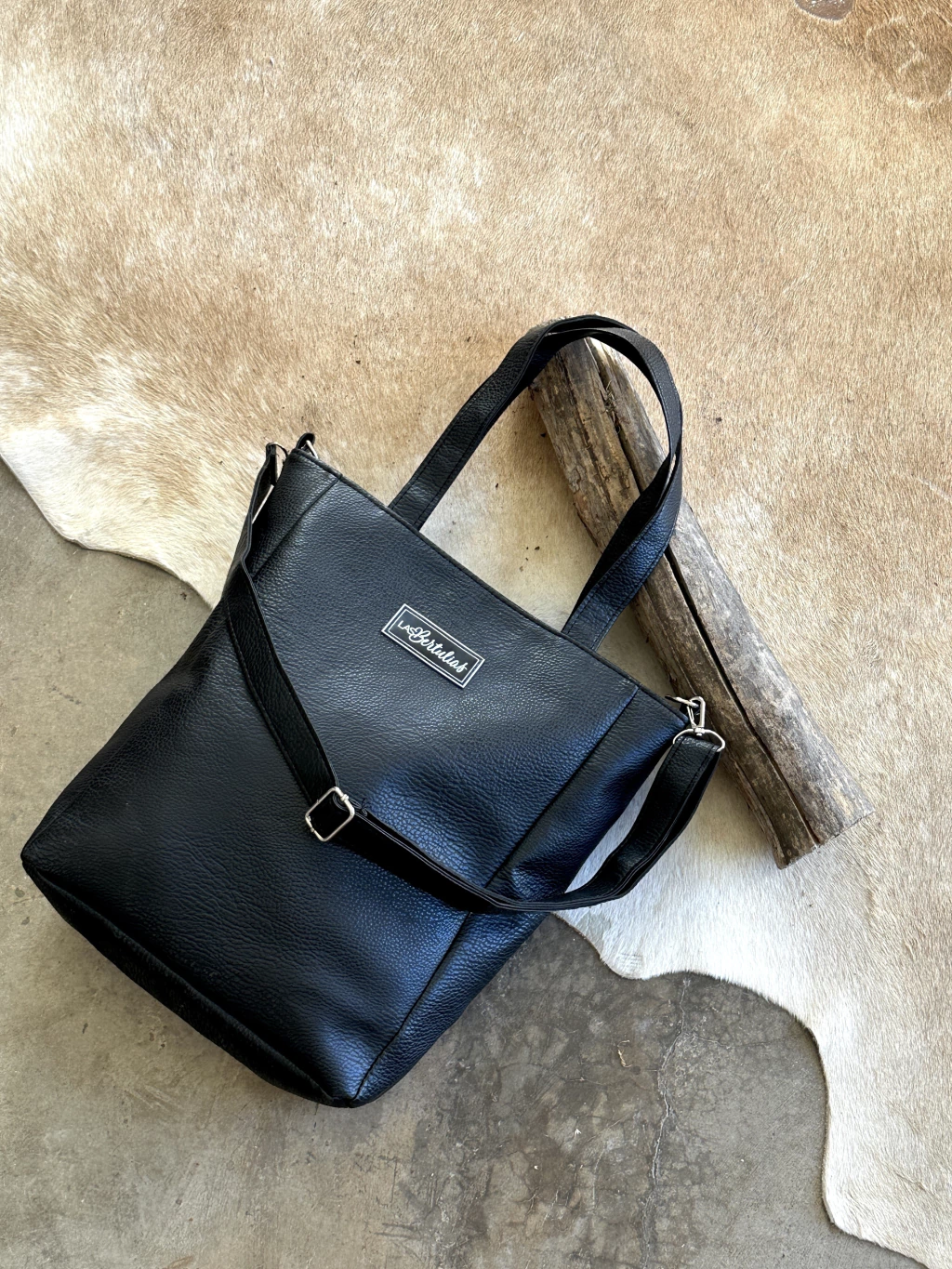 Cartera Atenas negra