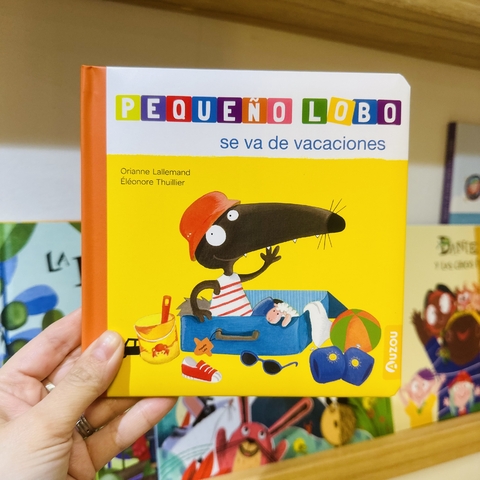 PEQUEÑO LOBO: SE VA DE VACACIONES