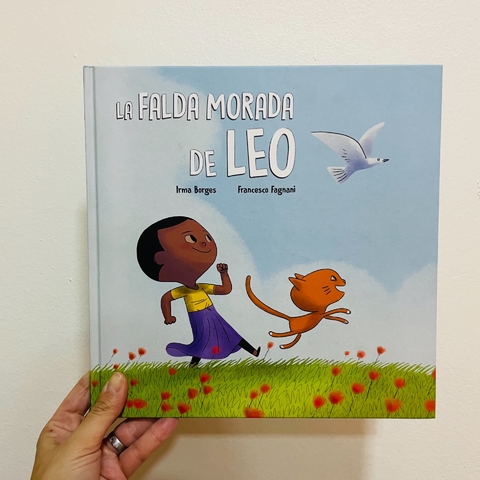 LA FALDA MORADA DE LEO
