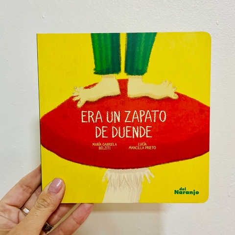 ERA UN ZAPATO DE DUENDE