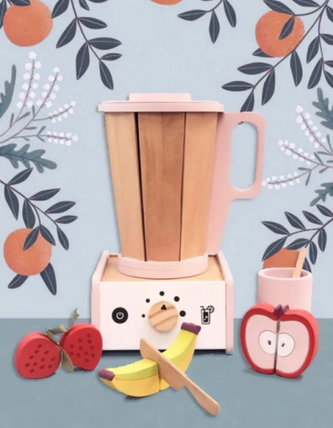 LICUADORA DE MADERA CON ACCESORIOS