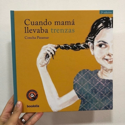 CUANDO MAMÁ LLEVABA TRENZAS