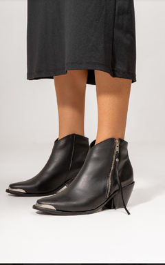 ESTEFANIA NEGRO - Proga Shoes