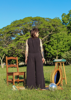 Cropped regatinha em viscolinho preto - Acalmia