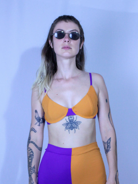 Top meia taça laranja e roxo