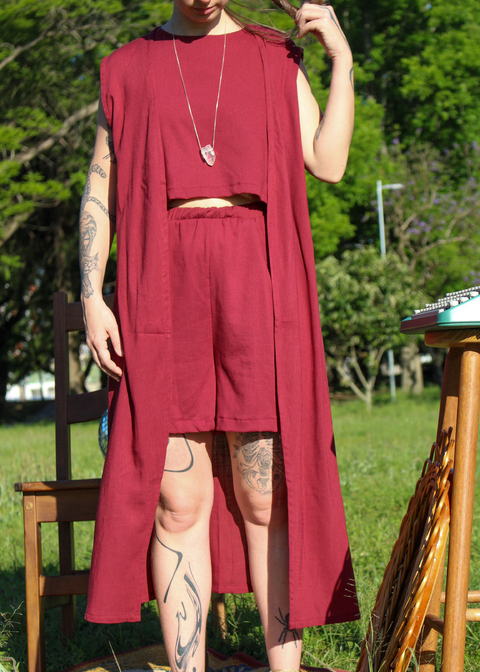 Colete maxxi em viscose vinho