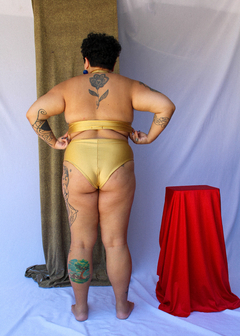 Top frente única brilhoso dourado - Acalmia