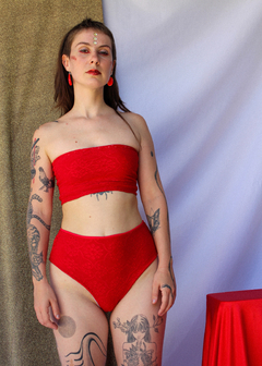 Top tomara que caia vermelho bordado - comprar online