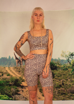 Biker shorts oncinha