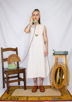 Vestido regatão mid em linho cru
