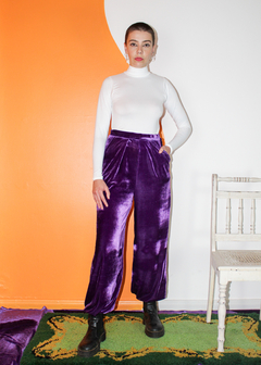 Calça de veludo roxa