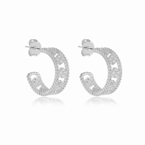 Argola Van Mini Trevos Banhada a Ródio Branco