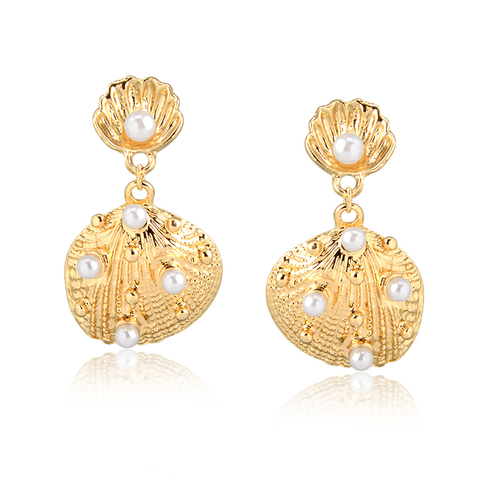 Brinco Concha com Pérolas - comprar online