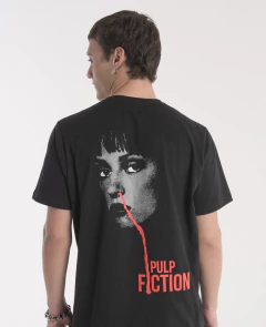 Remera Regular Fit Modelo Fiction