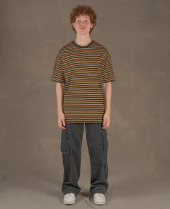 Remera OVERSIZE Modelo SQUEEZE - comprar online