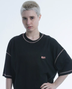 Remera Oversize Modelo TAOC - comprar online