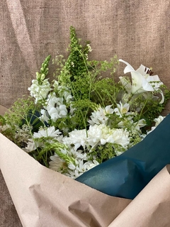 Total White ☆ MEDIUM - comprar online