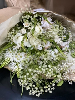 Imagen de Total White ☆ MEDIUM