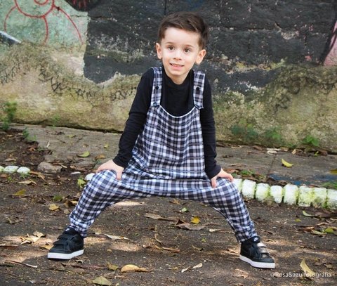 Jardineira Xadrez Preta - comprar online