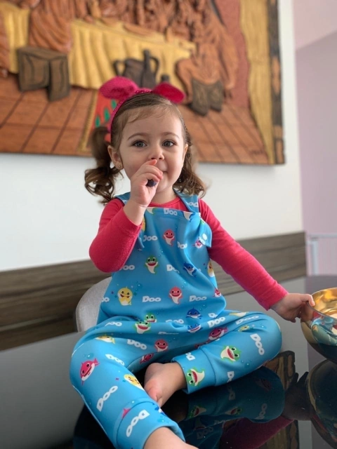 Jardineira Baby Shark - comprar online