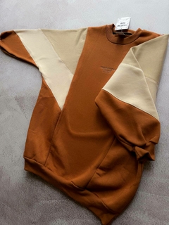 Buzo Inna Dulce de leche Unisex en internet