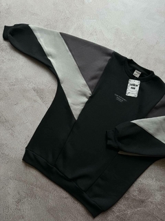 Buzo Inna Negro Unisex - comprar online