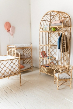 Mueble Rogelio en internet