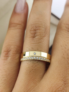 ALIANÇA 5MM C/ 16 PEDRAS CRAV. | OURO 18K na internet