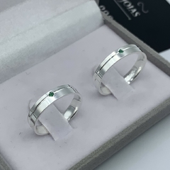 aliança 4mm (c/ pedra verde) | PRATA 950 - comprar online