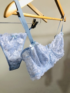CONJUNTO MARGARET BABY BLUE - Ariadna So. Lencería de Diseño