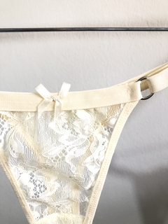 LESS AGNES HUESO - tienda online