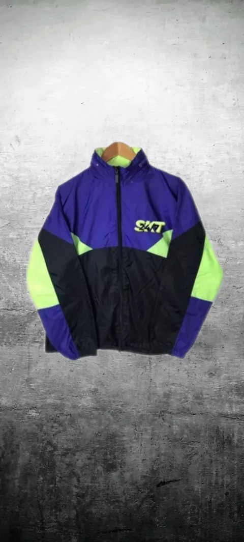 Campera retro Skt liviana fluor PF