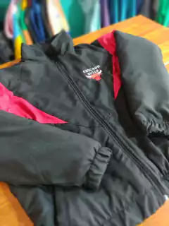 Campera Bulls rompeviento abrigo