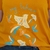 Remera Soy Libre Escote V Naranja en internet